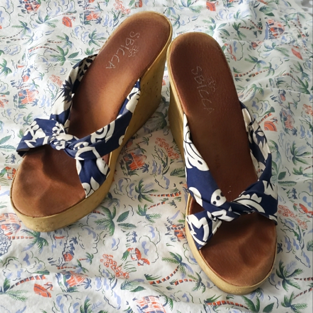 Hibiscus Print Navy Vacation Wedge Sandals Y2K Vacation, Size 10